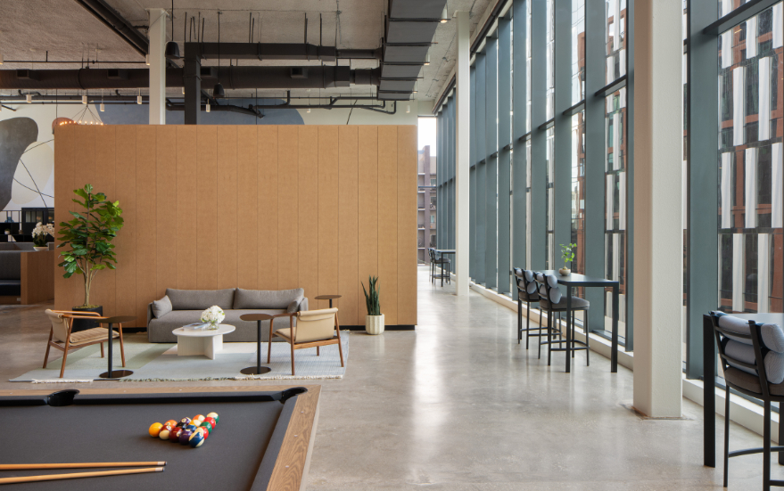 Wynwood Plaza Residences game room amenity - Miami, FL